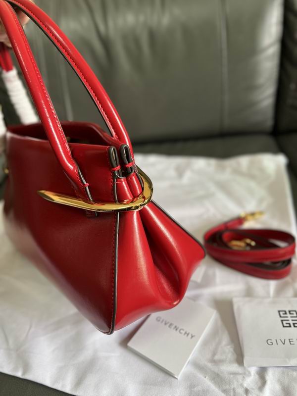 BB515JB2CN 28x12.5x17cm YT (23) 1994026 BB515JB2CN 28x12.5x17cm YT (23) 1994026