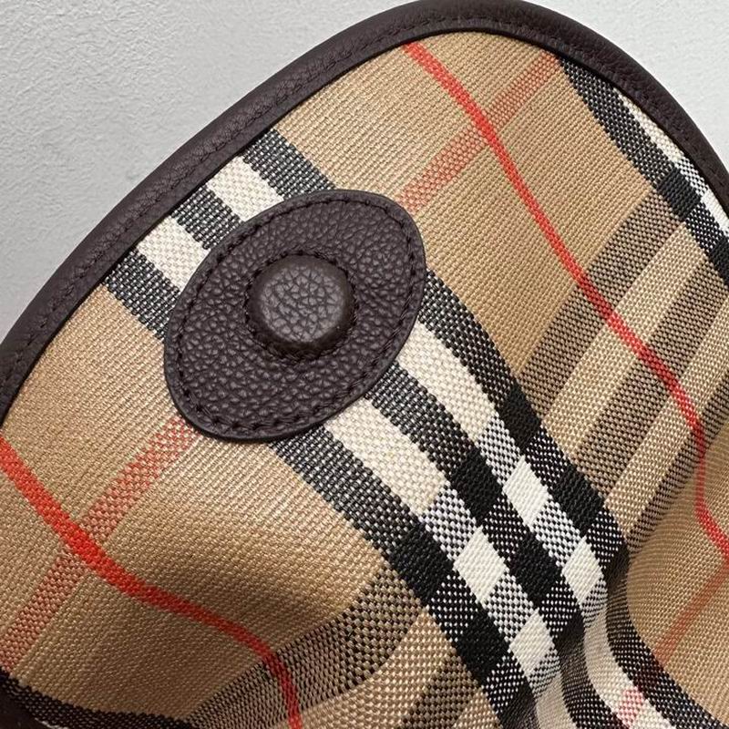 Highlands 27x18x40cm HQ (9) 1990432 Highlands 27x18x40cm HQ (9) 1990432