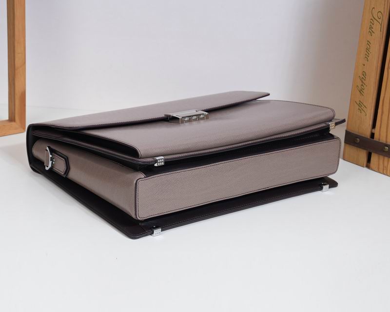 Mont Blanc 39x29x6cm WP (7) 1994196 Mont Blanc 39x29x6cm WP (7) 1994196