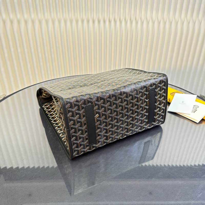 Saint Léger 33x35x16cm YT (28) 1994517 Saint Léger 33x35x16cm YT (28) 1994517