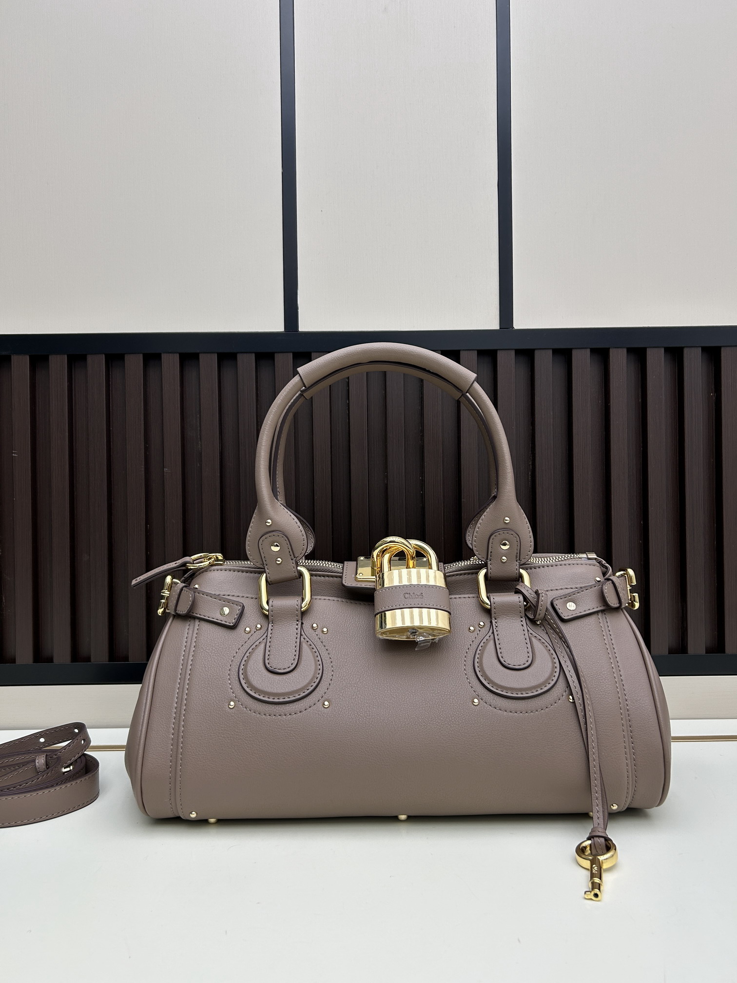 Chloe 1H2553 36x18x18cm jj1 2007774 Chloe 1H2553 36x18x18cm jj1 2007774