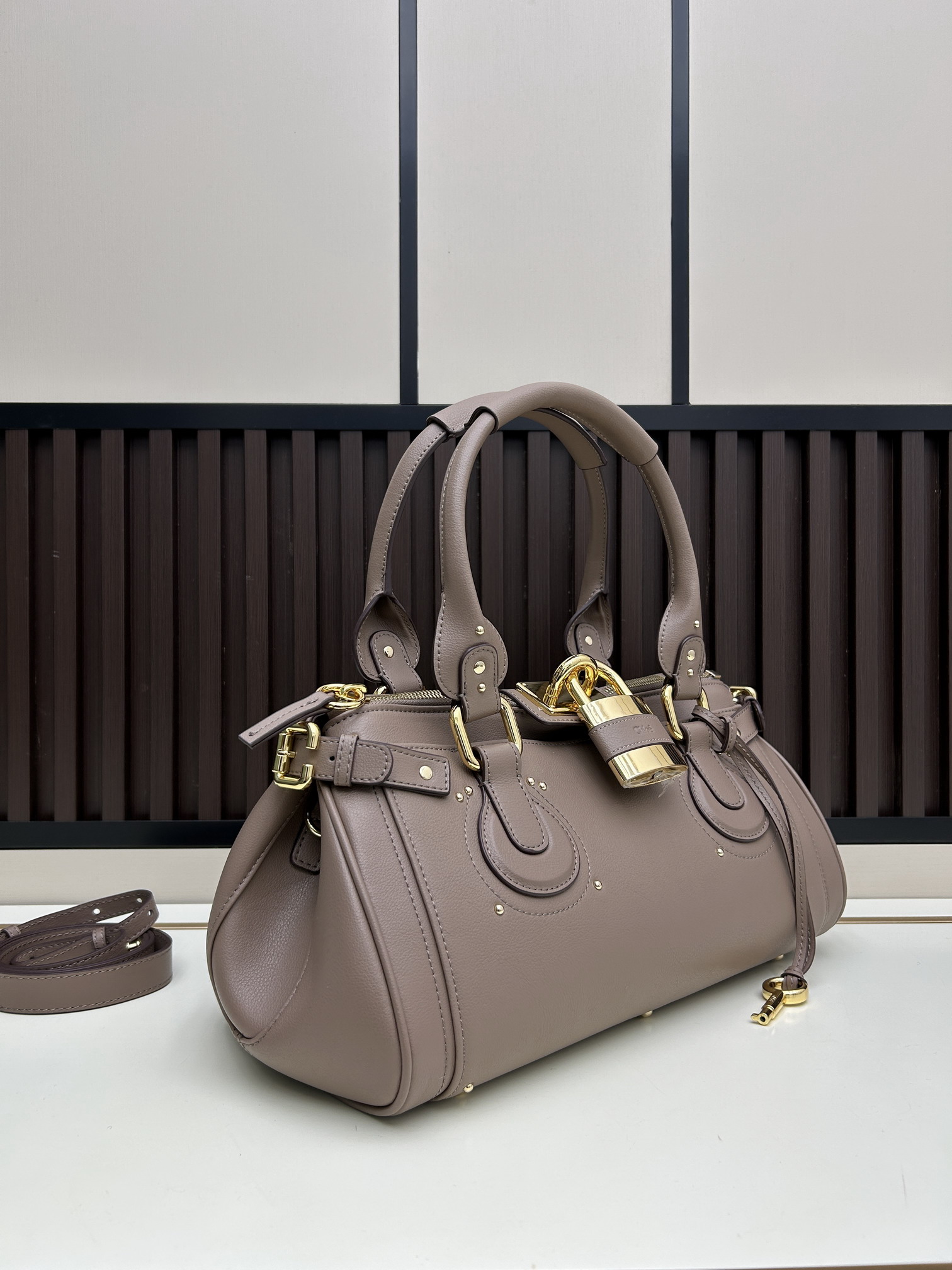 Chloe 1H2553 36x18x18cm jj2 2007773 Chloe 1H2553 36x18x18cm jj2 2007773