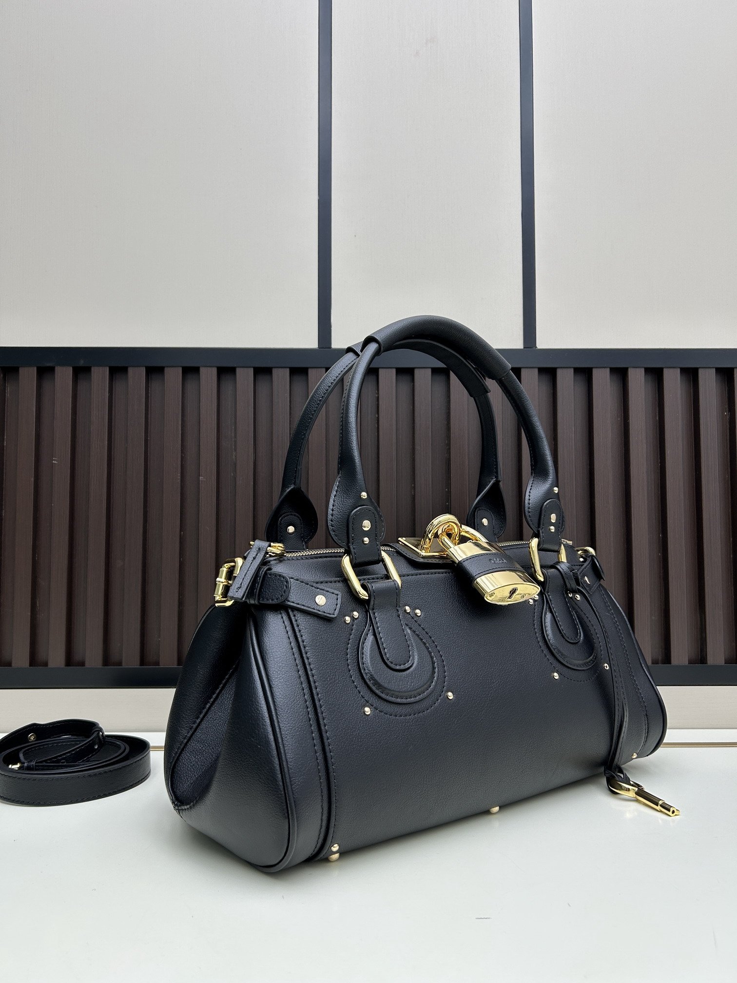 Chloe 1H2553 36x18x18cm jj32 2007797 Chloe 1H2553 36x18x18cm jj32 2007797