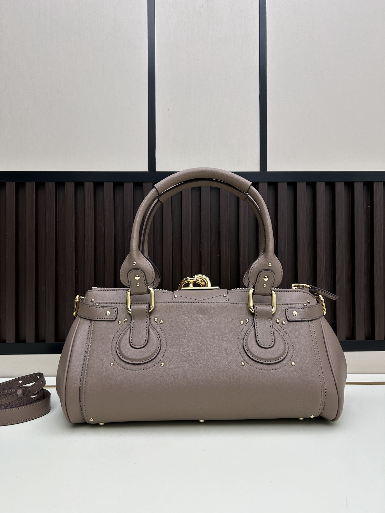 Chloe 1H2553 36x18x18cm jj3 2007772 Chloe 1H2553 36x18x18cm jj3 2007772