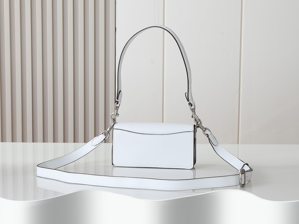 Coach 73995 20x10x6cm ss22 2008640 Coach 73995 20x10x6cm ss22 2008640