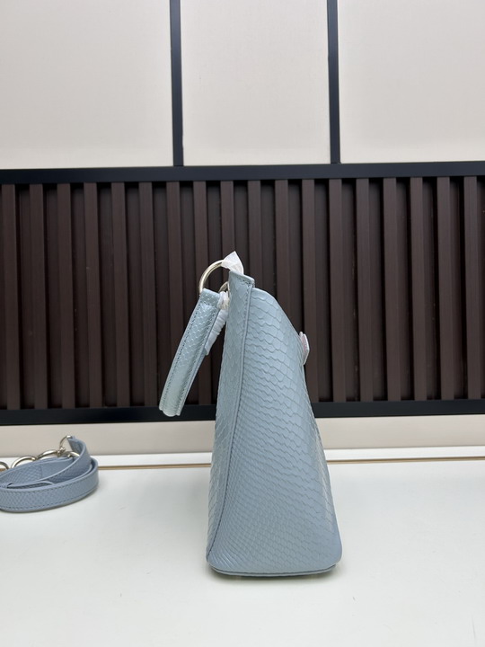 Dior 1A1970 28x10x22cm jj2 2007829 Dior 1A1970 28x10x22cm jj2 2007829