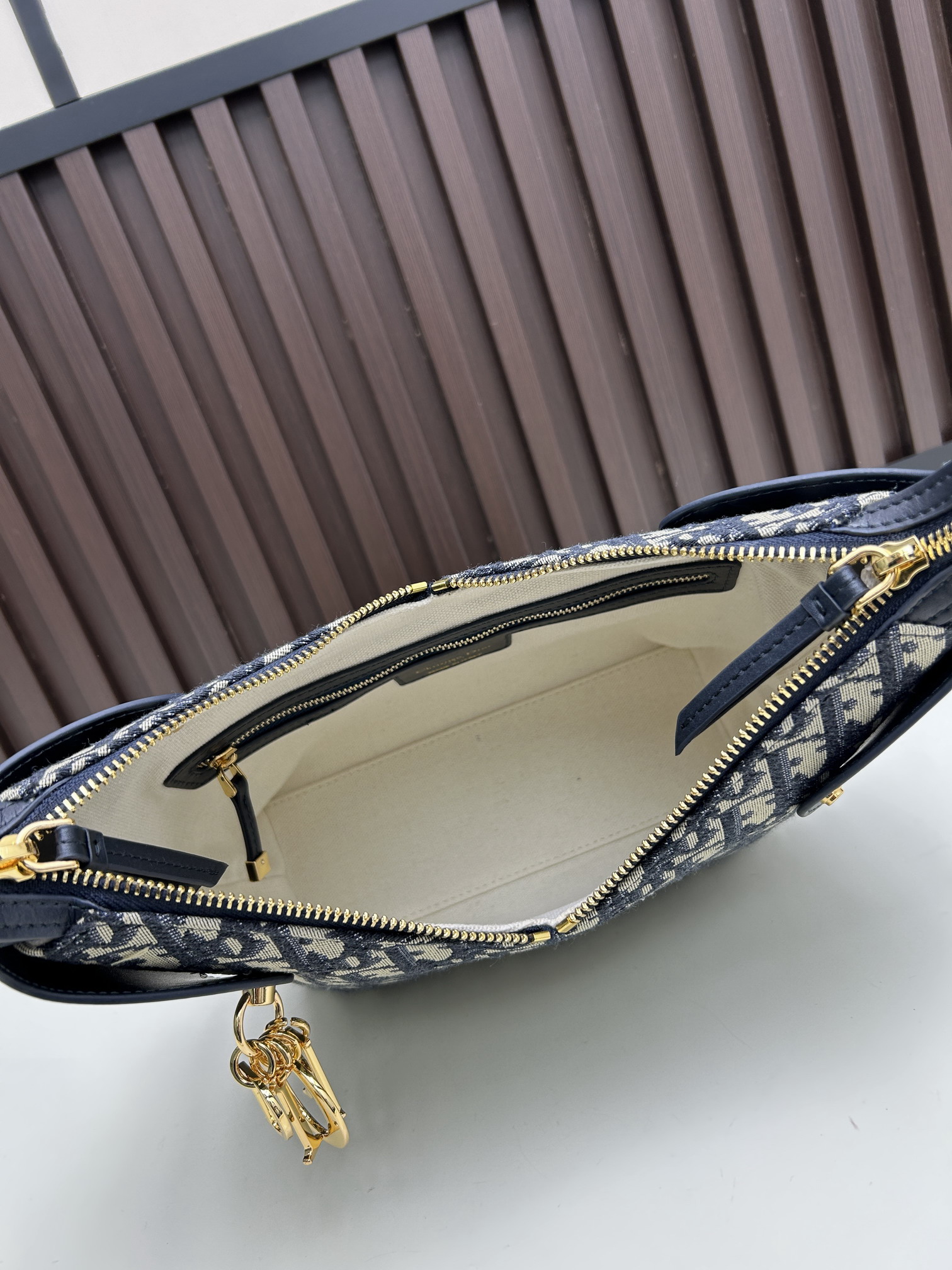 Dior 2846 22x15x9 5cm jj7 2007884 Dior 2846 22x15x9 5cm jj7 2007884