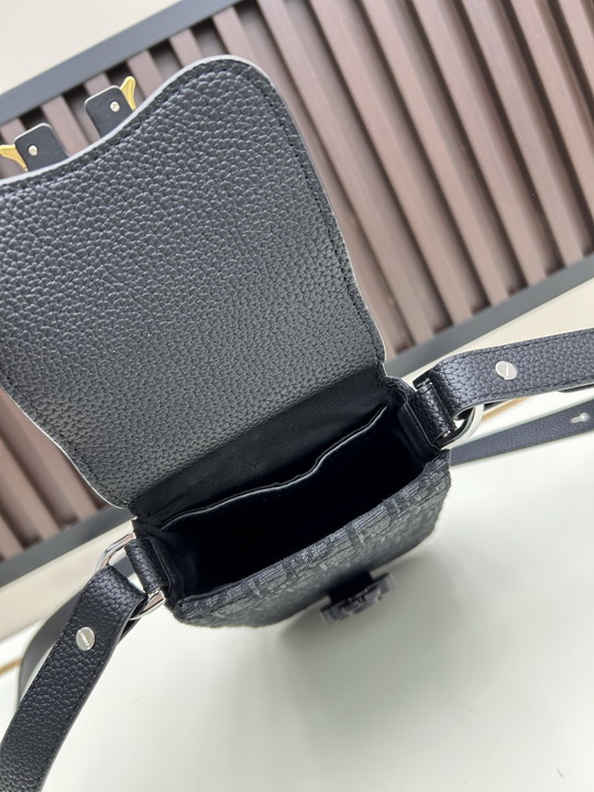 Dior 9042 11x18x3 2cm jj17 2007900 Dior 9042 11x18x3 2cm jj17 2007900