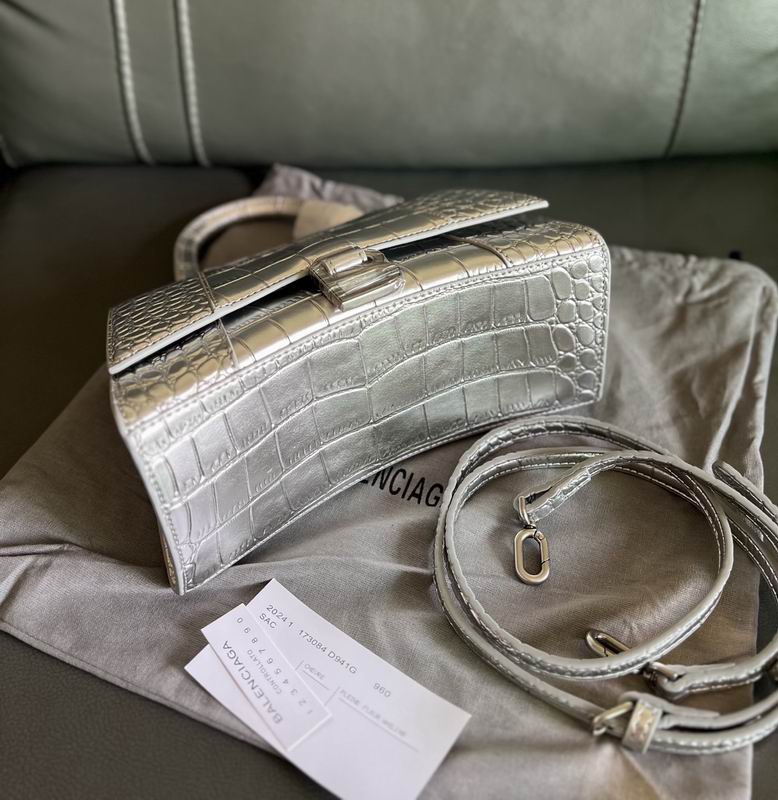 Hourglass M14x10x23cm S13x8x19cm YT (22) 1994559 Hourglass M14x10x23cm S13x8x19cm YT (22) 1994559