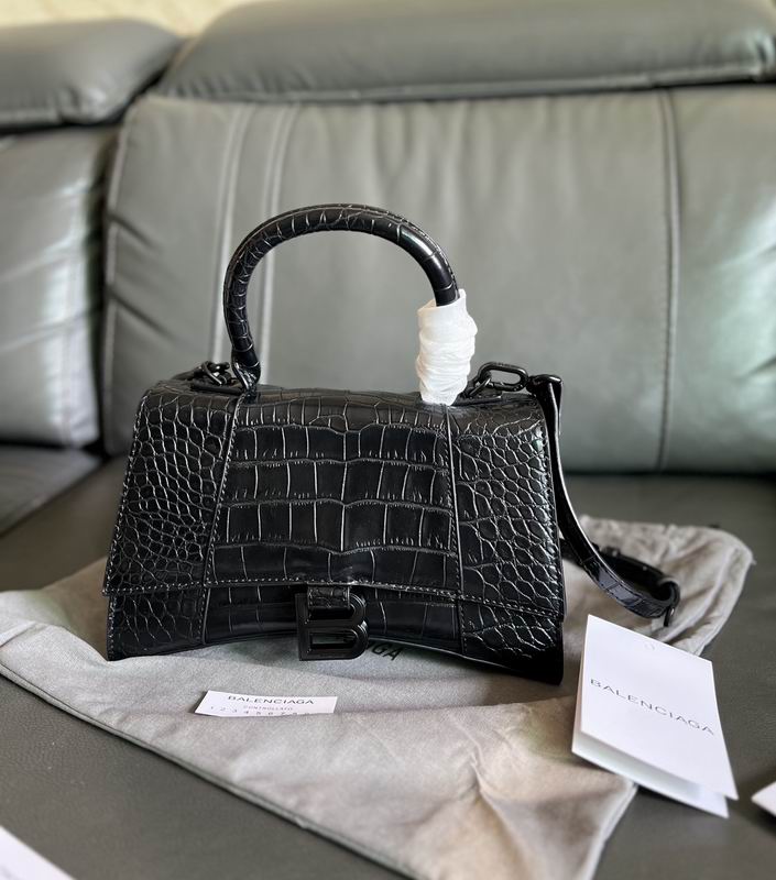 Hourglass M14x10x23cm S13x8x19cm YT (9) 1994598 Hourglass M14x10x23cm S13x8x19cm YT (9) 1994598