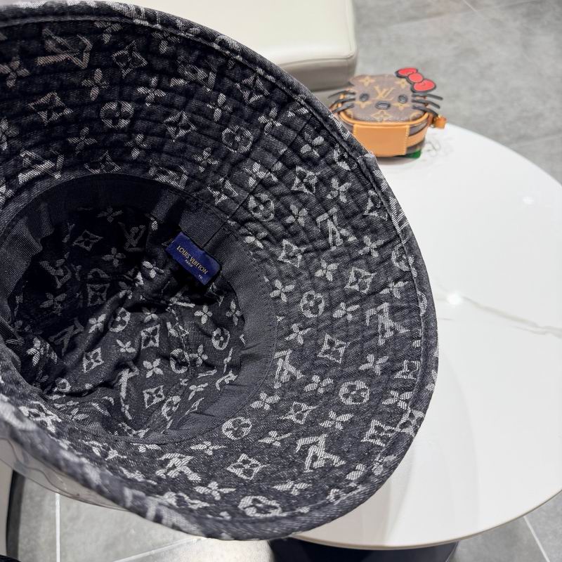 LV Hat (1040) 3600286 LV Hat (1040) 3600286