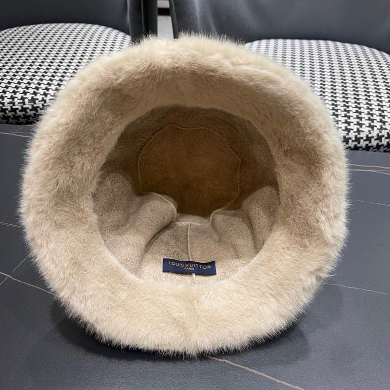 LV Hat (146) 3545526 LV Hat (146) 3545526