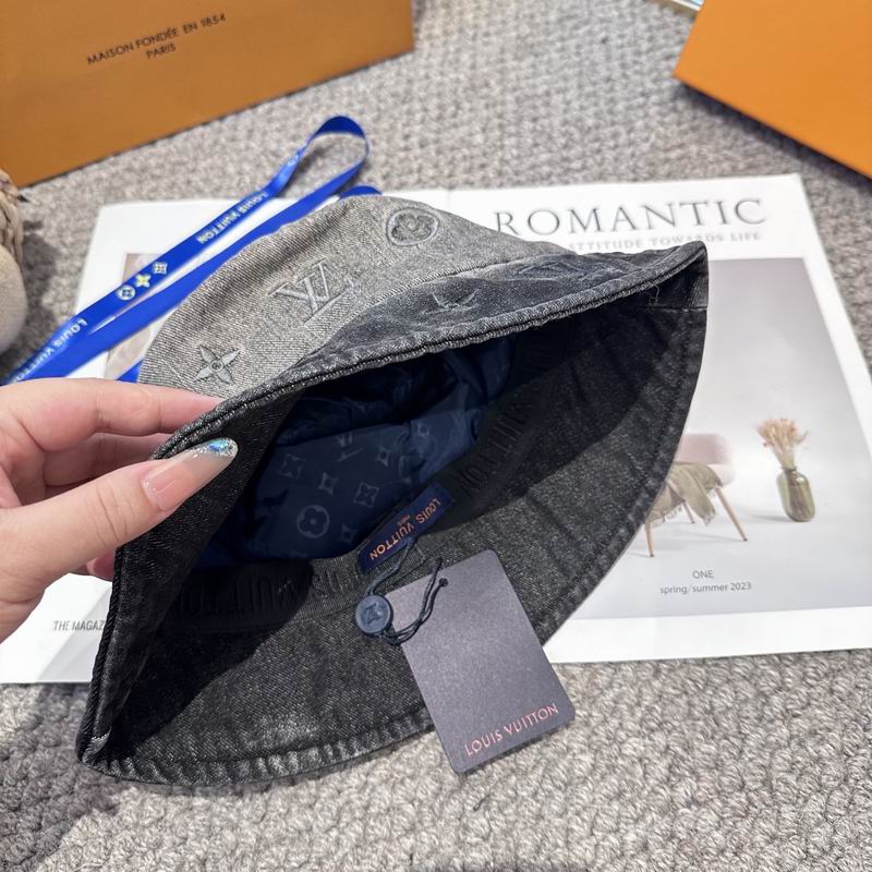 LV Hat (1706) 3600355 LV Hat (1706) 3600355