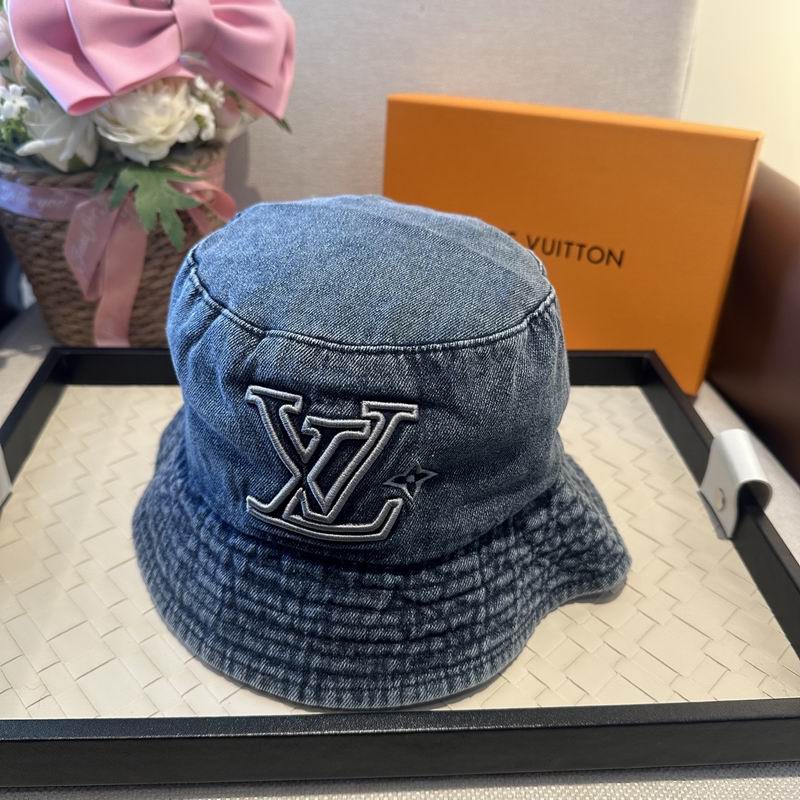 LV Hat (340) 3545557 LV Hat (340) 3545557