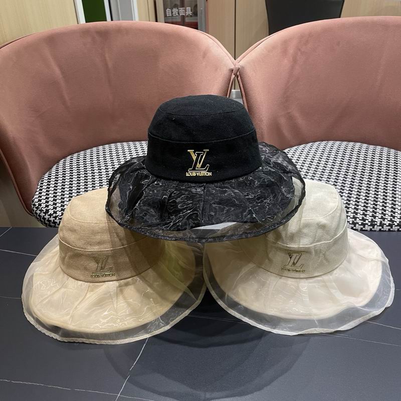 LV hat (722) 3577913 LV hat (722) 3577913