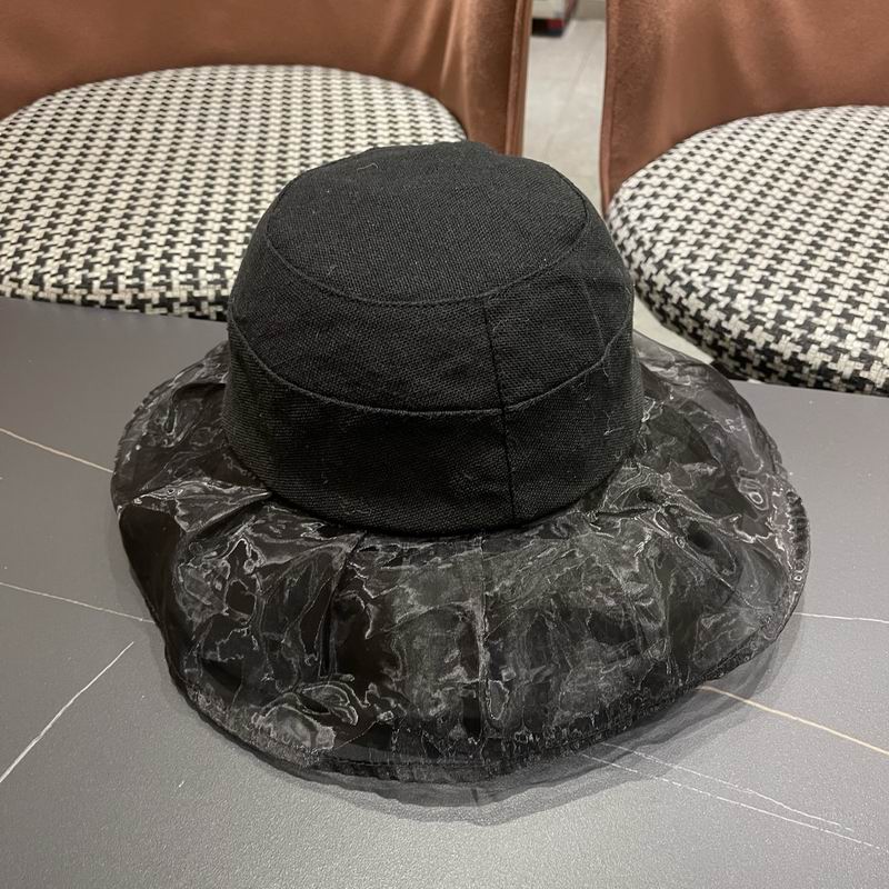 LV hat (738) 3577922 LV hat (738) 3577922