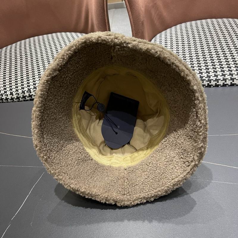 LV hat (759) 3560419 LV hat (759) 3560419