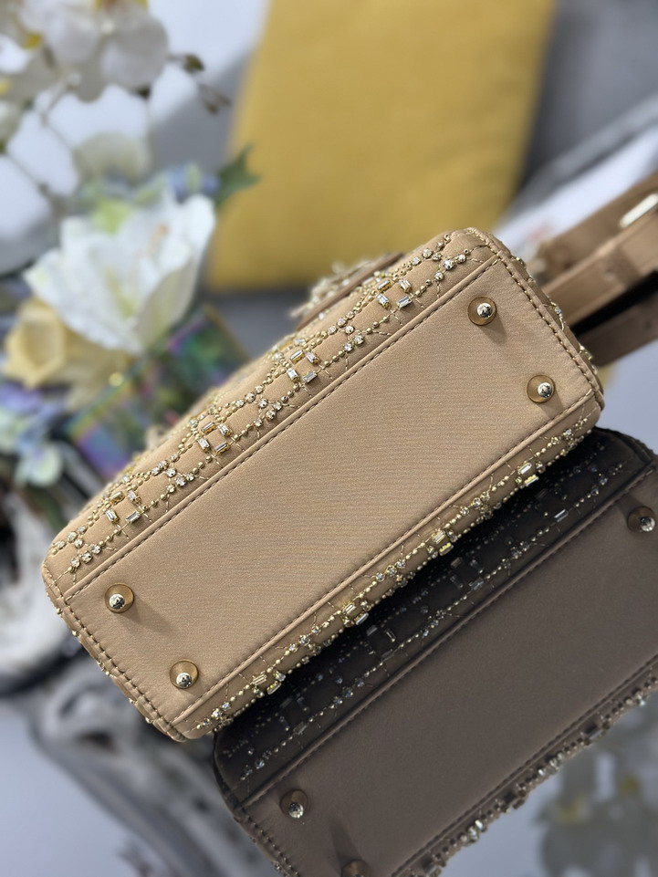 Dior Lady M0538 20x16 5x8cm yz14 2011545 Dior Lady M0538 20x16 5x8cm yz14 2011545