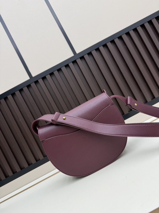 Bur 1H8936 24x20 5x8cm ss3 2013139 Bur 1H8936 24x20 5x8cm ss3 2013139