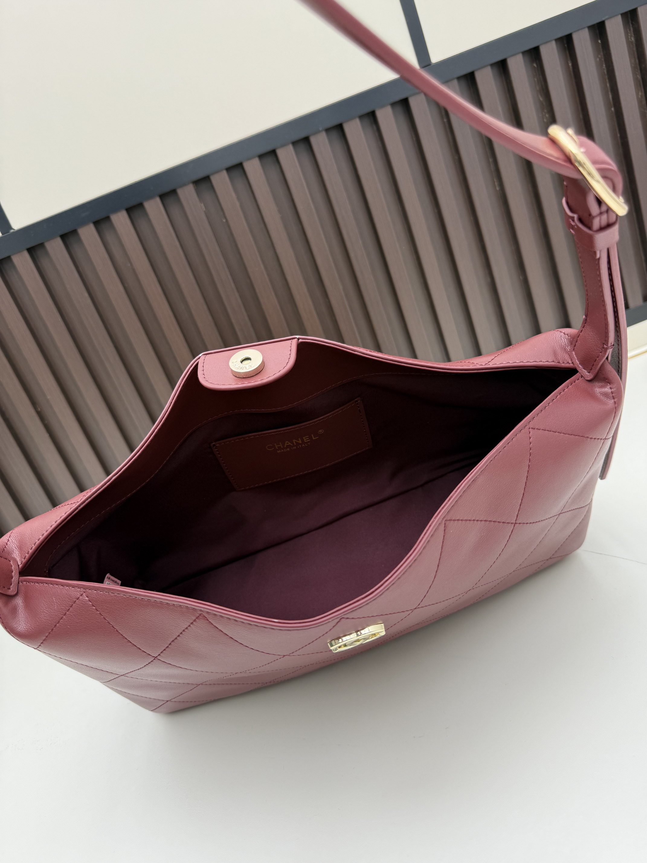 Chanel 07084 34x19x10cm jj17 2015125 Chanel 07084 34x19x10cm jj17 2015125