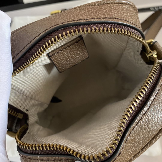 GG 598127 14x17 5x5 5cm ss18 2014713 GG 598127 14x17 5x5 5cm ss18 2014713