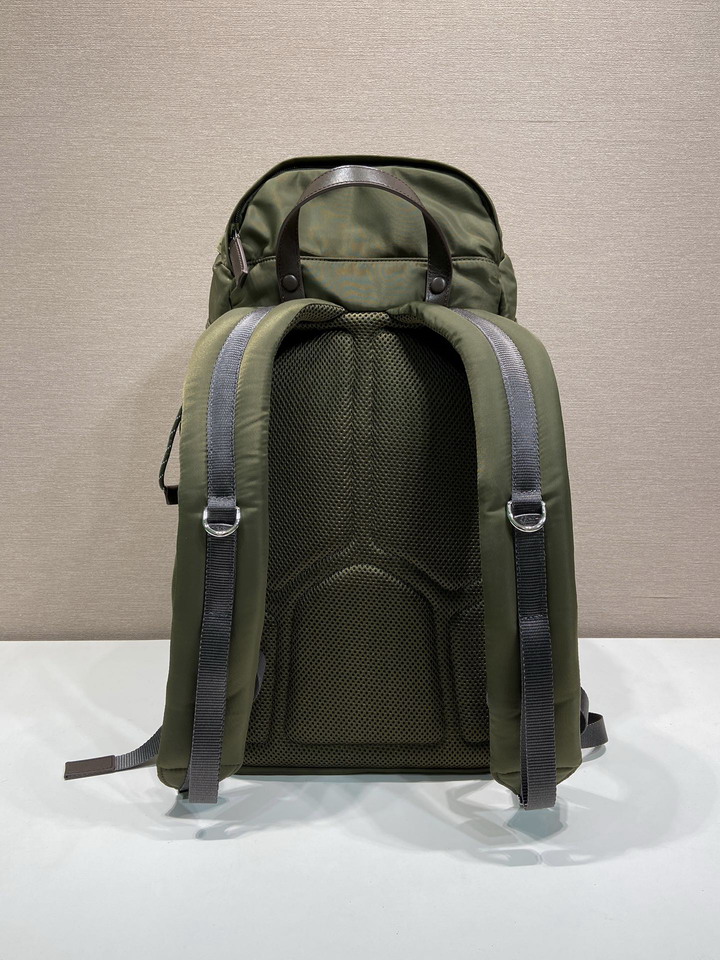 Prada 2VZ123 28x46x22cm AP4 2013909 Prada 2VZ123 28x46x22cm AP4 2013909